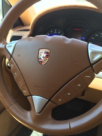 AWESOME PORSCHE CAYENNE - Taking Offers!! 3
