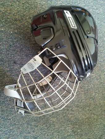 Hockey gear In Excellent/NEW condition! $400, OBO or xbox one trade! 1