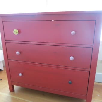 Selling Ikea Hemnes dresser with Anthropologie knobs 3