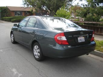 Toyota Camry 2002 3