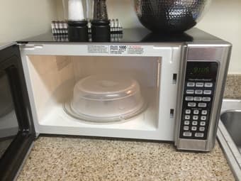 Microwave Sale $40 - LIKE NEW! 2