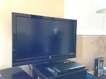 JVC JLC37BC3000 37-Inch 1080p LCD TV, plus DVD player - Price Reduced 1
