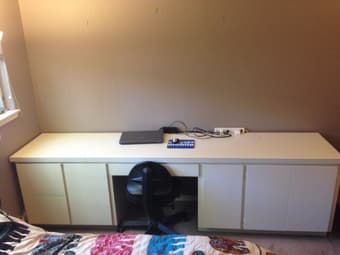 White desk with drawers and lots of storage - only $80 1