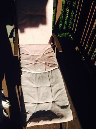 Sun lounger - $15 (menlo park) 1