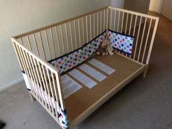 IKEA crib without mattress - $10 (menlo park) 1