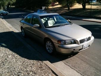 2004 Volvo S60 2.5T, 115K miles, very good condition ($4,900 OBO) 1