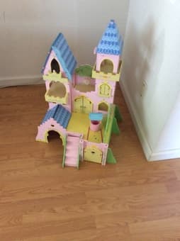 Wooden castle 1
