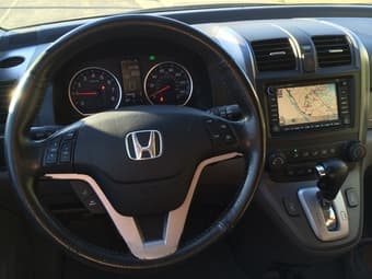 2007 Honda CR-V EX-L FWD w/ navigation - $10,700. Great deal! 3