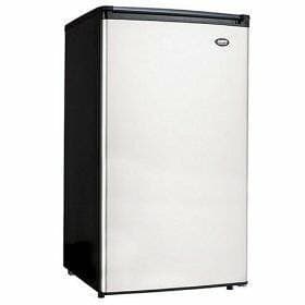 Sanyo Mini-Fridge (3.6 cu.in) - Model:Sanyo SR-3720M 1