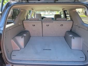 New Price for Toyota 4Runner SR5 2005 Excellent condition 2