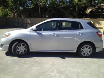 2009 Toyota Matrix S for $11,500 2