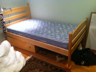 Wood Twin Bed with Mattress 1
