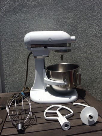 Vintage Hobart Kitchenaid K5-A Stand Mixer - $175 1