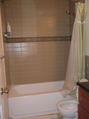 One bedroom One bath Apartment/Furnished 1