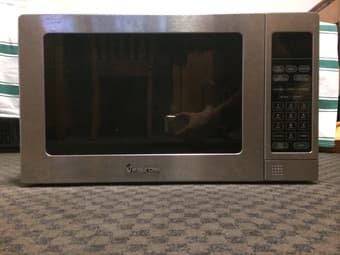 Stainless Steel MagicChef Microwave with Convection and Grill - $45 1
