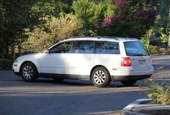 Volkswagen Wagon 2001, New Passat GLS 3