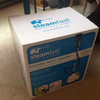 Steamfast Fabric Steamer $35 Brand new in box 1