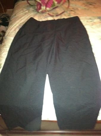 Women's Size 10P Dress Pants (2) and Jeans (1) For Sale 2