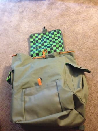 Vans Finn Backpack brand new, still with tags! 3