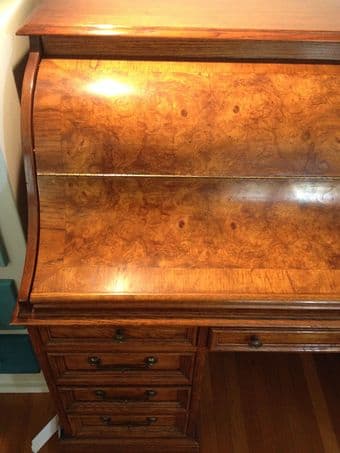 Stunning vintage roll-top desk, solid wood - $375 (redwood city) 2