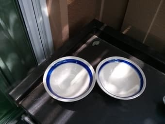 Cups and bowls for sale for $2 1