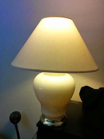 Moving sale: Nice lamps, all-in-one printer 1