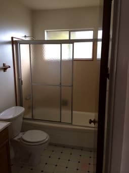 Sublease a bed room in Palo alto, 950/month and living room, 850/month 2