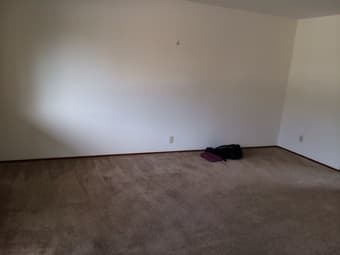 Sublease a bed room in Palo alto, 950/month and living room, 850/month 3