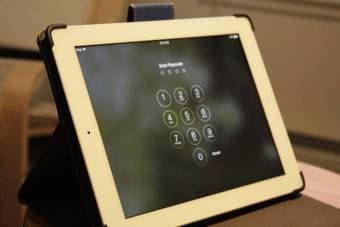 IPAD 3rd generation 16GB $250 2