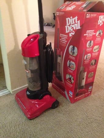 Vacuum Cleaner For Sale ($30) 1