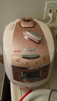 pressure cooker, vacuum, wooden bath hanger 2