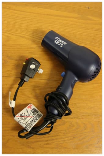 HAIR DRYER 1