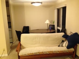 Looking for additional roommate for living room area (Palo Alto/Stanf) 2