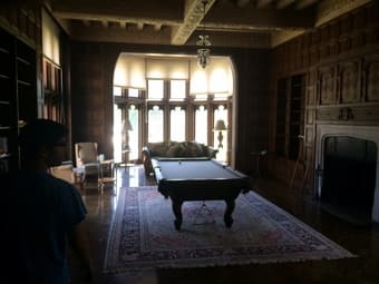 All Inclusive Private Room in Castle at Woodside - $2000 2