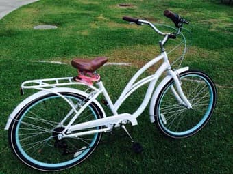 Woman's Bike for Sale: 190 1