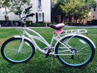 Woman's Bike for Sale: 190 2