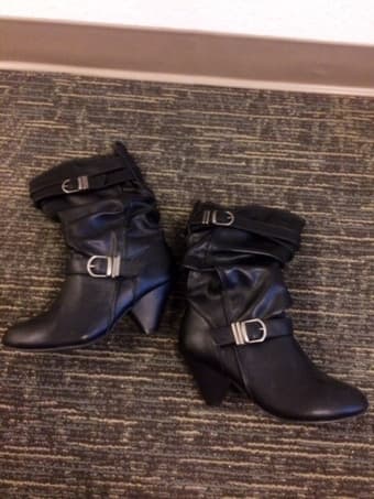 Women's Size 7 Heels for Sale 3