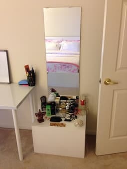 Beautiful dresser with mirror - $25 1