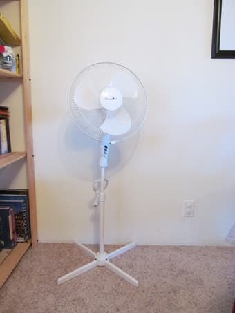 Moving sale: fan and tower heater for just $35 1