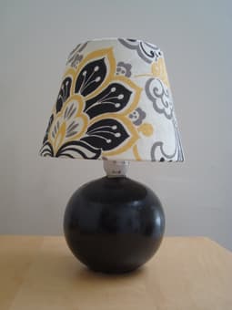 Small Accent Table Lamp 1