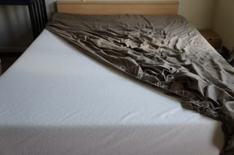 moving sale- queen memory Foam mattress($120), coffee maker($20) 2