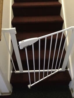 Selling Baby Gates, Standing Lamps, Humidifier, Kettle & Pot 1