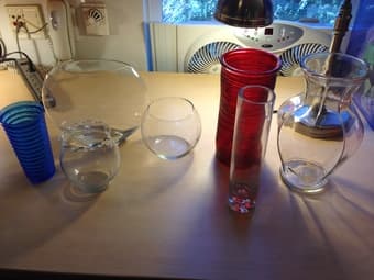 Vases, 7 ct.: $1 each or $5 all 1
