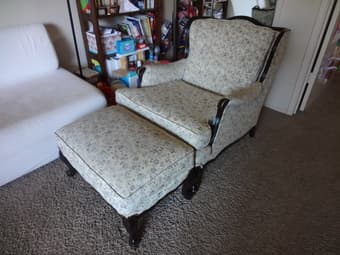 Arm chair, lamps & cabinet 1