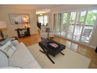 Beautiful spacious room in San Carlos 2