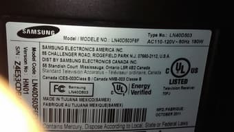 Samsung 40 INCH LCD TV for sale for 300USD 3