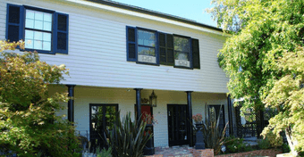 Sublet in local mansion: August+ Sept until school starts 2