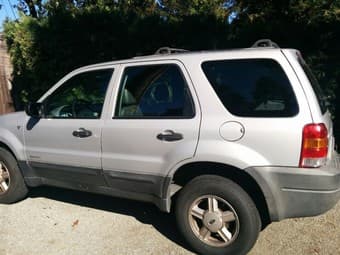 2002 Ford Escape XLS, 3.0L V6, 98k miles--$4500 2