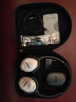 FS: Bose QuietComfort 3 QC3 Noise Canceling Headphones 1