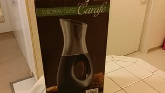 LIKE NEW: European Glass Wine Carafe Pitcher Decanter 1.4qt ($10) 2
